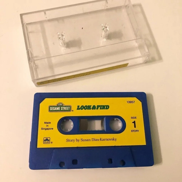Vtg 1986 Sesame Street Look  and Find Golden Cassette Tape - Picture 3 of 7